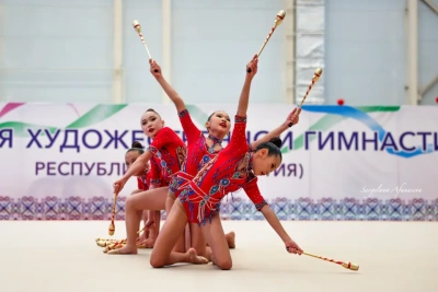 В Якутске открыли сезон художественной гимнастики: более 140 детей выступили на первенстве города / ЯСИА   