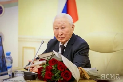 Айсен Николаев выразил соболезнования в связи с уходом из жизни Матвея Мучина / ЯСИА   