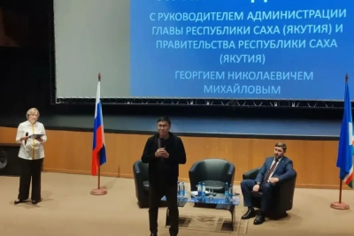 Георгий Михайлов встретился со студенческой молодежью Мирнинского района Якутии / ЯСИА   
