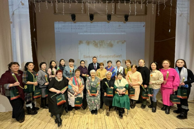 В Хангаласском улусе прошла встреча матерей и жен участников СВО / Алина Мурукова   