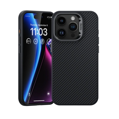 Чехол-накладка Benks Magnetic Carbon 600D Kevlar Case для iPhone 15 Pro Max карбоновый кевлар (арамид) (черно-серый)