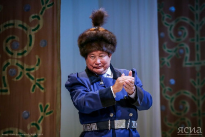 Мастеру якутской национальной кухни Иннокентию Тарбахову исполнился 81 год / ЯСИА   