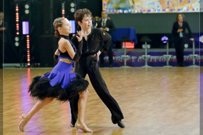 Спортсмены сборной Якутии по танцевальному спорту стали финалистами на первенстве ДФО / ЯСИА   