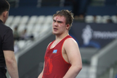 Чемпион турнира Дмитриева Евгений Аронов: «Надо работать лучше и прибавлять в технике» / Дьулустаан Сергеев   