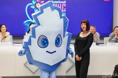 В Якутске представили талисман фестиваля «Муус Устар — 2025» / Алина Мурукова Якутск Якутск Республика Саха (Якутия)