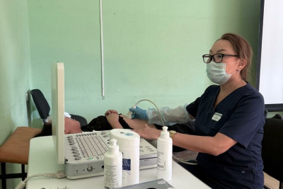 Онкологи проводят профилактический осмотр населения в Нюрбинском улусе / ЯСИА   