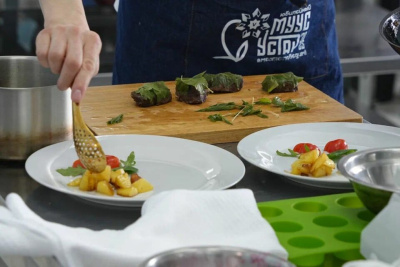 В Якутске финалисты конкурса «Секреты шефа» приготовят блюдо из продуктов черного ящика / Алина Мурукова Якутск Якутск Республика Саха (Якутия)