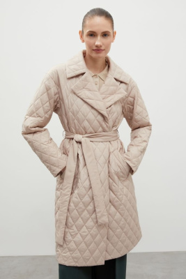 Стеганое утепленное пальто с поясом