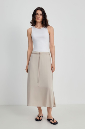 Юбка миди с поясом