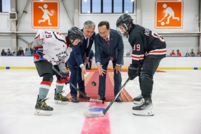 В Якутске открылся многофункциональный спорткомплекс с крытым ледовым катком / ЯСИА Якутск Якутск Республика Саха (Якутия)