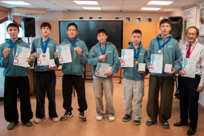 Лицеисты из Якутии заняли первое место на всероссийском турнире по физике / ЯСИА   