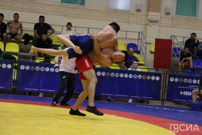 Многоборцы вступят в борьбу за медали первенства Якутии / Дьулустаан Сергеев   