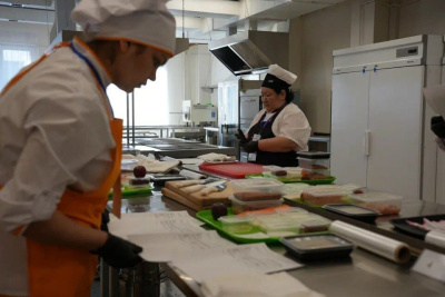 В Якутске выбрали лучшую школьную столовую / ЯСИА Якутск Якутск Республика Саха (Якутия)