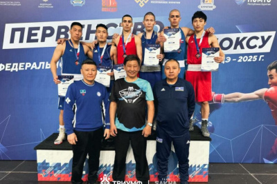 Боксеры Якутии завоевали четыре золота первенства ДФО / Дьулустаан Сергеев Улан-Удэ Город Улан-Удэ Республика Бурятия
