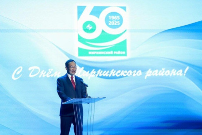 Глава Якутии поздравил мирнинцев с 60-летием района / ЯСИА   