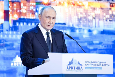 Сенатор Сахамин Афанасьев прокомментировал выступление Путина на арктическом форуме / ЯСИА   