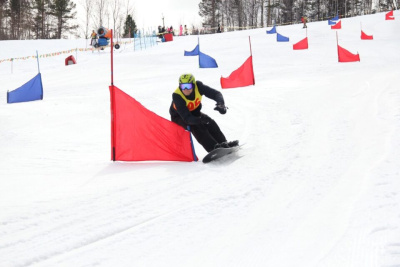 Буровой супервайзер ТЮНГД одержал пятую победу в соревнованиях «Роснефти» по сноуборду / ЯСИА   