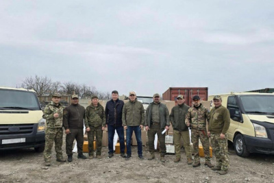 Бойцам из Якутии передали продукцию резидентов «Технопарка» / ЯСИА   
