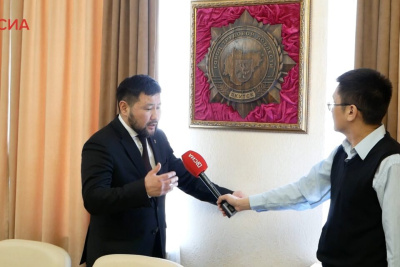 Евгений Григорьев — о вкладе Якутска в Победу, подвиге дедов и подготовке к 9 Мая / Николай Борисов   