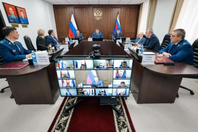 Айсен Николаев принял участие в расширенном заседании коллегии прокуратуры Якутии / ЯСИА   