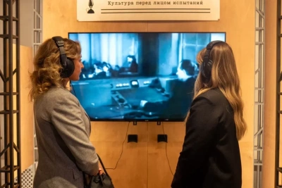 Истории якутян — деятелей культуры представлены на выставке в Москве / ЯСИА Москва Город Москва Москва