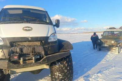 В Намском районе Якутии спасли рыбаков, застрявших из-за снегопада / ЯСИА   