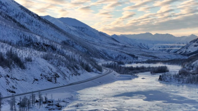 Из-за схода лавины в Якутии на трассе «Колыма» ограничили движение транспорта / ЯСИА   Республика Саха (Якутия)