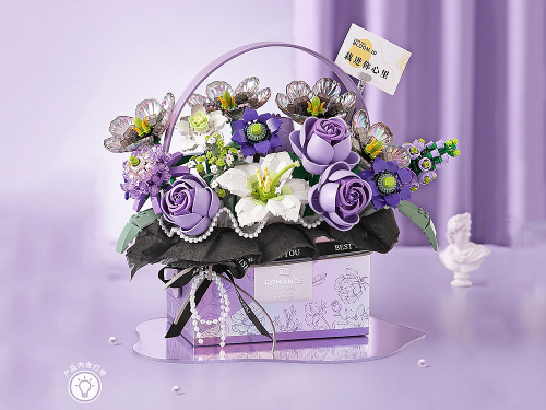 1952_MK Конструктор Фиолетовый букет в корзинке