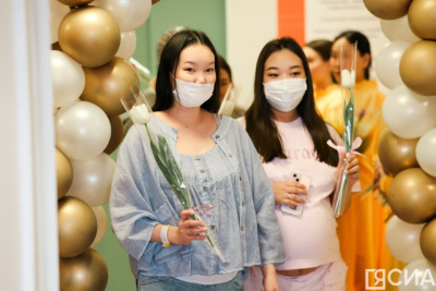 День беременных женщин отметили в перинатальном центре Якутска / Саина Титова   