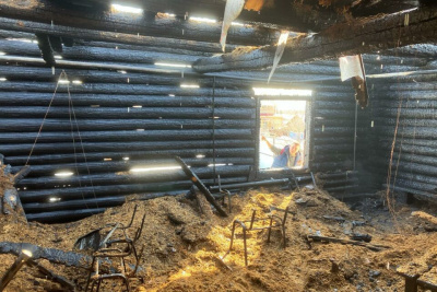 В якутском селе Улахан-Ан сгорело здание Дома молитвы / Мария Горохова   