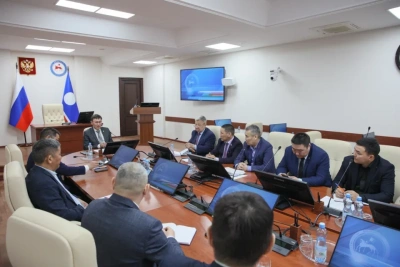 Георгий Михайлов встретился с делегацией Намского района / ЯСИА   