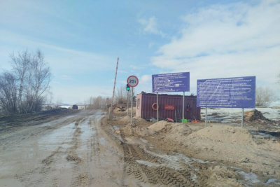 Водителей легковых авто призвали воздержаться от выезда на переправу Хатассы — Павловск / ЯСИА   