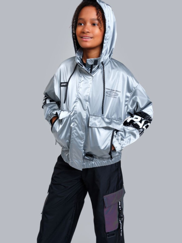 Куртка текстильная с полиуретановым покрытием для девочек (ветровка)