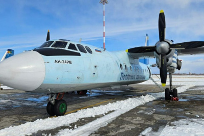 Самолет Зырянка — Якутск час летел на одном двигателе / Николай Борисов   