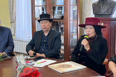 Электронная версия книги Хатылаевых представлена в Якутске / Алина Мурукова Якутск Якутск Республика Саха (Якутия)