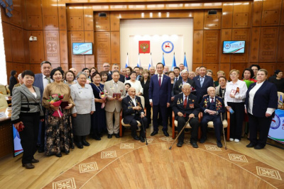 Госнаграды вручили якутянам в преддверии Дня республики / Саина Титова Якутск Якутск Республика Саха (Якутия)