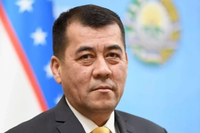 Генеральный консул Узбекистана поздравил якутян с Днем республики / ЯСИА   