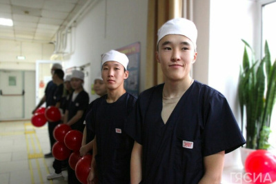 Якутский медколледж выпустит свыше 1300 специалистов в этом году / Саина Титова   