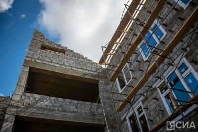 Мужчина погиб при падении на стройке. Хроника происшествий в Якутии / ЯСИА   Республика Саха (Якутия)