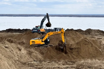 В Якутии строители Ленского моста готовятся к ледоходу / ЯСИА   Республика Саха (Якутия)