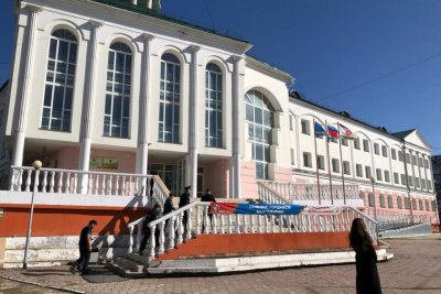 В школах Якутии проходят учения по действиям при захвате заложников и взрывных угрозах / Мария Горохова   