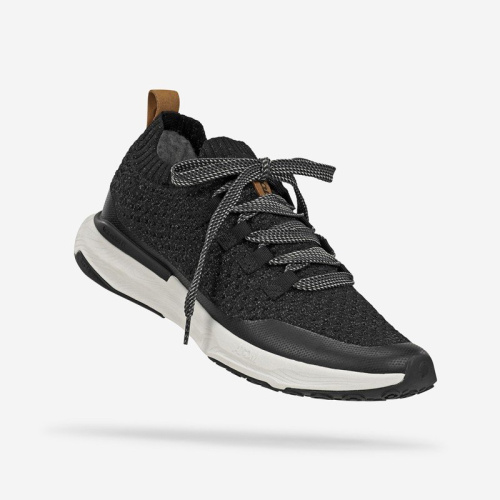 Кроссовки мужские Victory Core