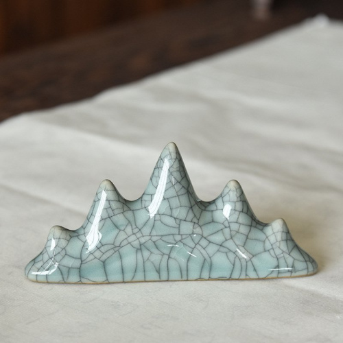 Подставка для кистей "Пять пиков" цвет: бледно-голубой (Гэяо-узор серыми трещинами)