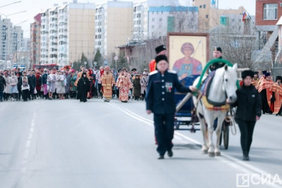 В Якутске 6 мая по маршруту крестного хода полностью закроют движение транспорта / ЯСИА   