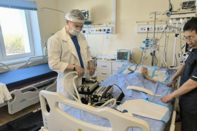 Врачи в Якутии спасли выпавшую с третьего этажа годовалую девочку / ЯСИА   Республика Саха (Якутия)