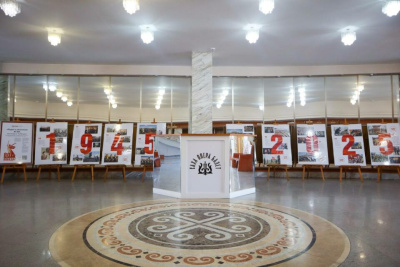 В Якутске проходит выставка «Парад в объективе ЯСИА: летопись Победы» / Майя Гоголева Якутск Якутск Республика Саха (Якутия)