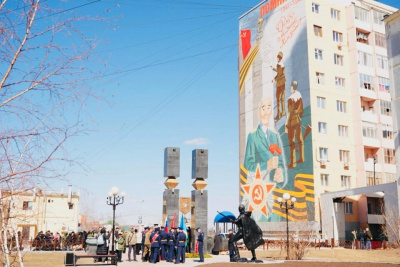 В Якутске появился мурал в честь участника Великой Отечественной войны Феодосия Донского / ЯСИА   