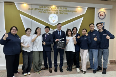 Герои среди нас: рассказы о смелости и отваги / ЯСИА   