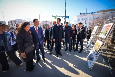 Глава Якутии принял участие в праздничных мероприятиях проекта «Проспект Победы» / ЯСИА Якутск Якутск Республика Саха (Якутия)
