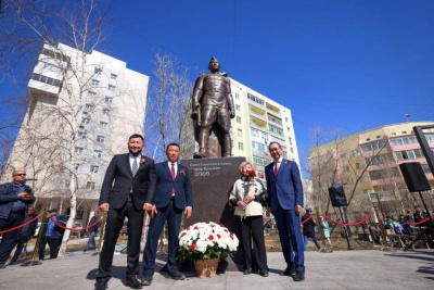 Памятник Федору Попову открыли в Якутске / ЯСИА Якутск Якутск Республика Саха (Якутия)